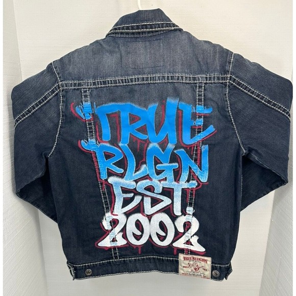 True Religion two piece embellished  jean jacket and Pants-Size:38.   Jacket X/L - Picture 3 of 14